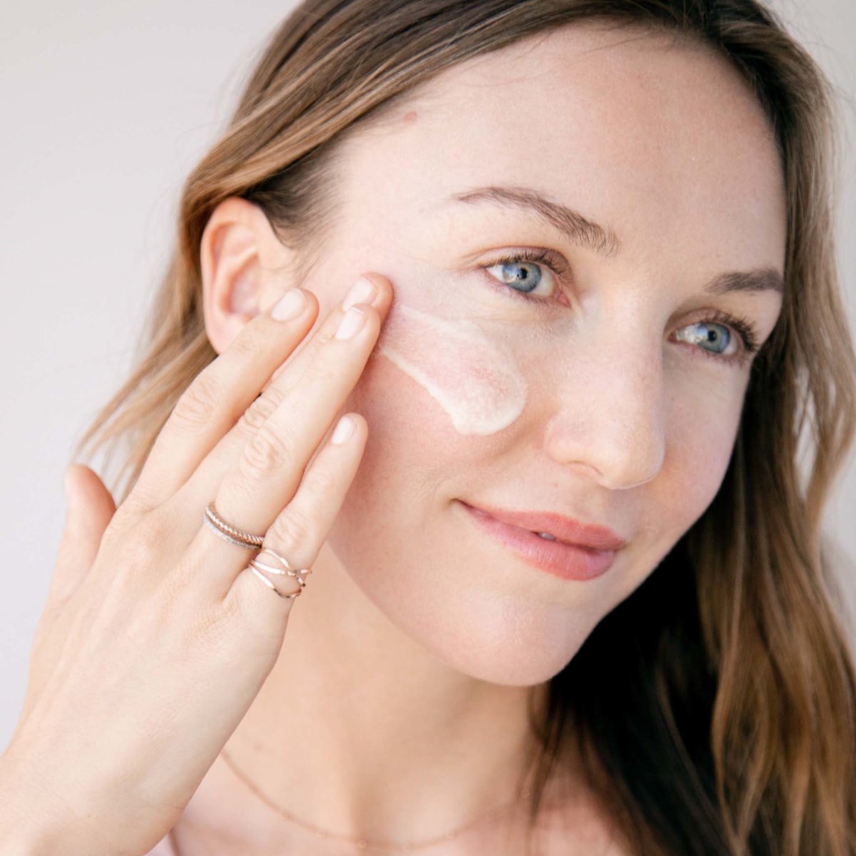 100% PURE® Brightening Serum at Socialite Beauty Canada