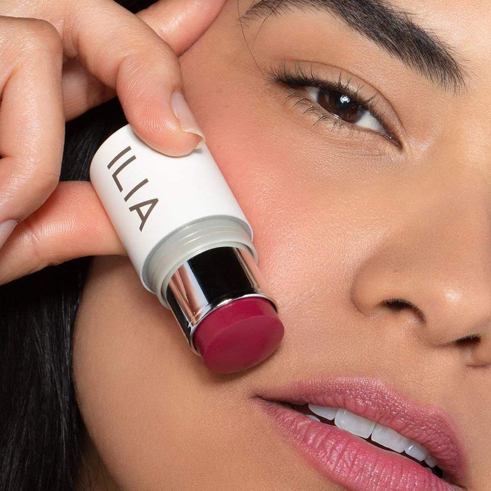 Simplify your life with these 5 multi-tasking beauty products