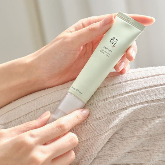 Light On Serum: Centella + Vita C