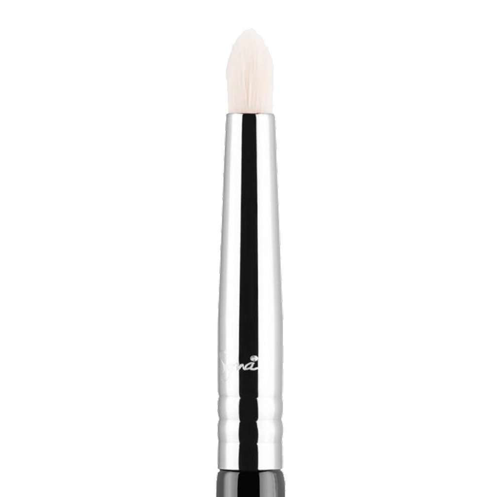 Sigma® Beauty E30 Pencil Brush at Socialite Beauty Canada