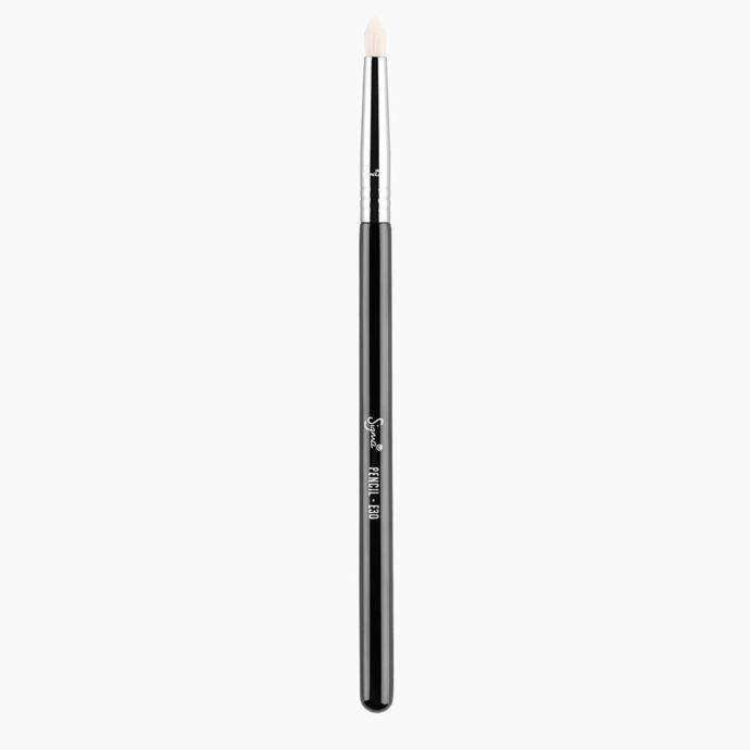 Sigma® Beauty E30 Pencil Brush at Socialite Beauty Canada