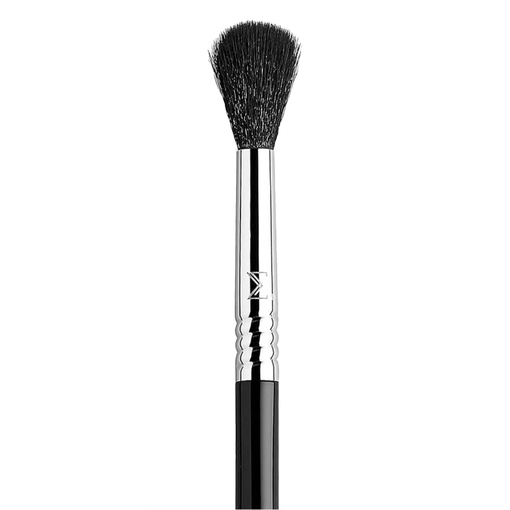 Sigma® Beauty E40 Max Tapered Blending Brush at Socialite Beauty Canada