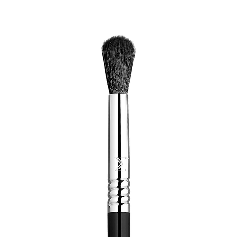 Sigma® Beauty E40 Tapered Blending Brush at Socialite Beauty Canada