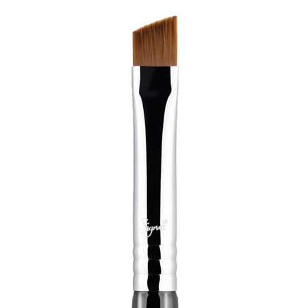 Sigma® Beauty E68 Line Perfector™  Brush at Socialite Beauty Canada