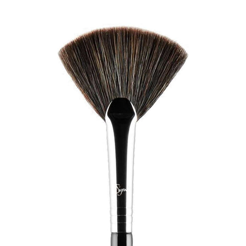 Sigma® Beauty F42 Strobing Fan™ Brush at Socialite Beauty Canada