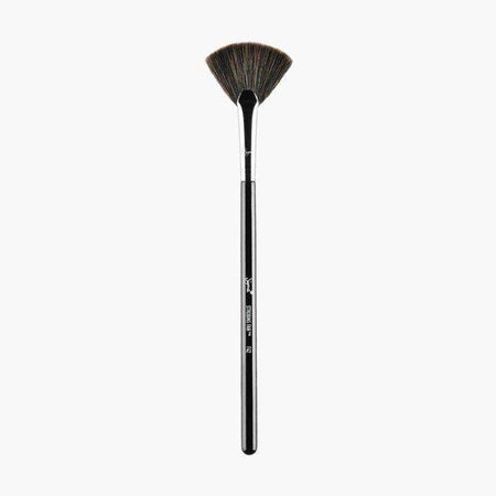 Sigma® Beauty F42 Strobing Fan™ Brush at Socialite Beauty Canada