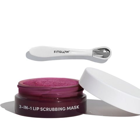 3-in-1 Lip Scrubbing Mask