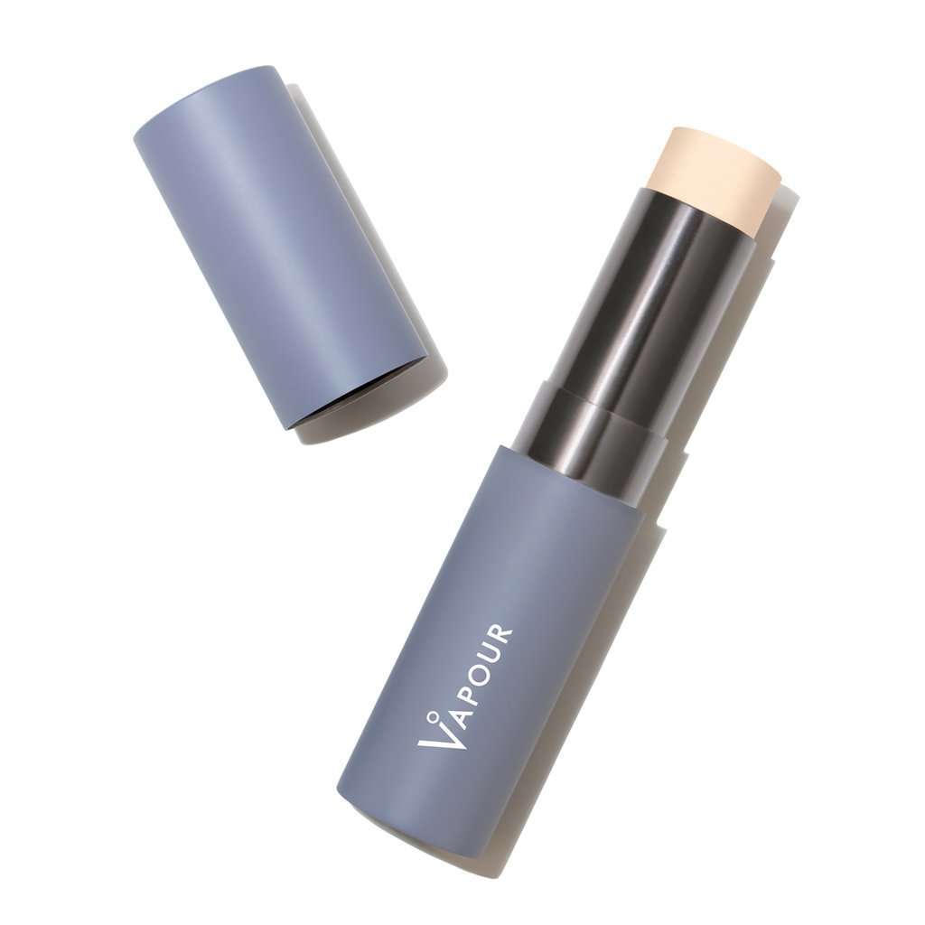 Vapour Beauty Luminous Foundation, 090L