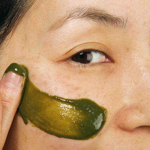 100% Pure® Matcha Oat Face Scrub at Socialite Beauty Canada
