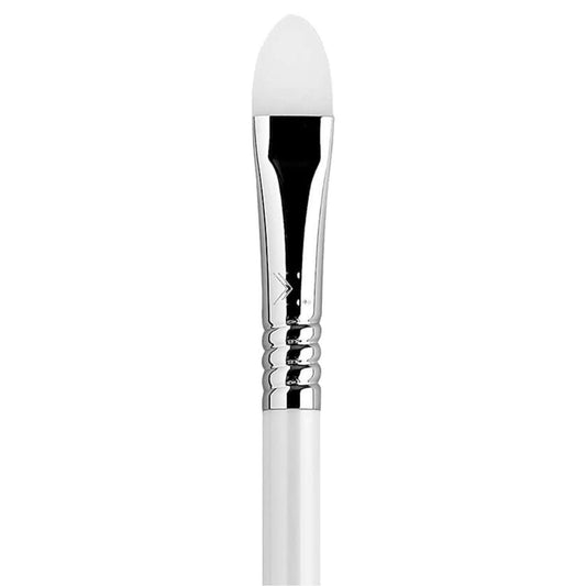 Sigma® Beauty S02 Spatula™ Brush at Socialite Beauty Canada