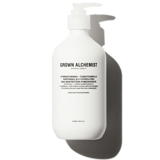 Grown Alchemist Strengthening - Conditioner 0.2: Panthenol B-5, Hydrolyzed Baobab Protein, Pomegranate, 500ml